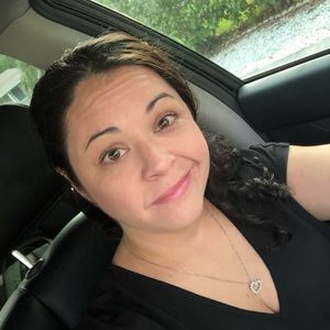 Meet your Posher, Tina